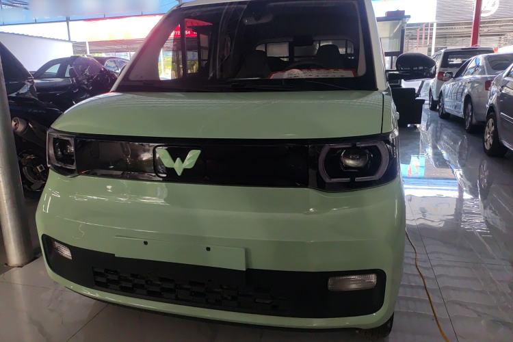 Used Wuling Hongguang MINIEV 2021 Macaron Fashion Model Lithium Iron Phosphate