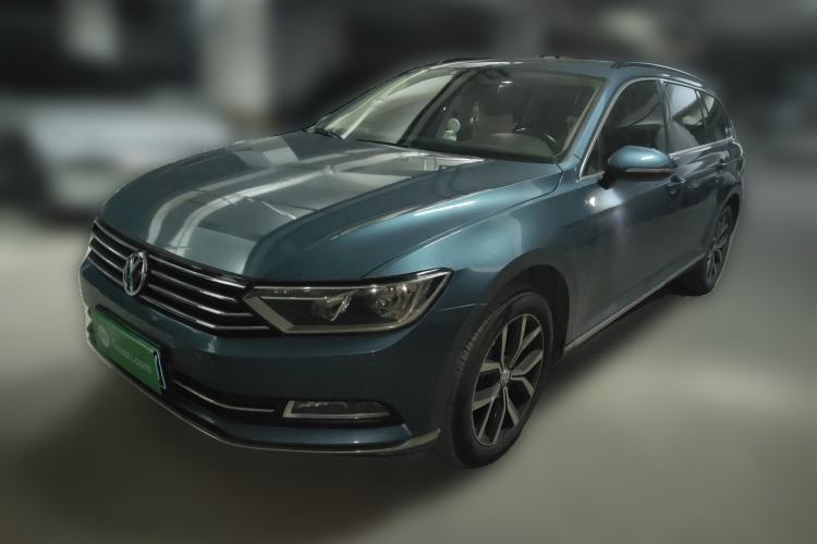 Used Volkswagen Variant 2017 380TSI Two-Wheel Drive Comfort Edition