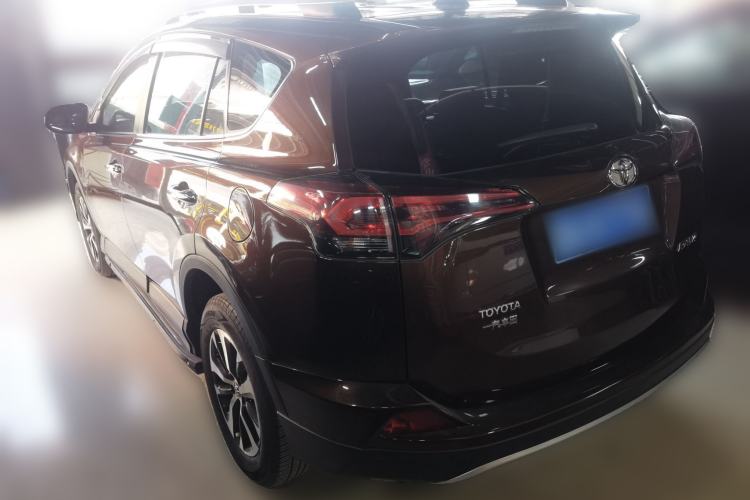 Used Toyota RAV4 2016 2.0L CVT Two-Wheel Drive Smart Edition China V Standard Rear Left 45 Deg