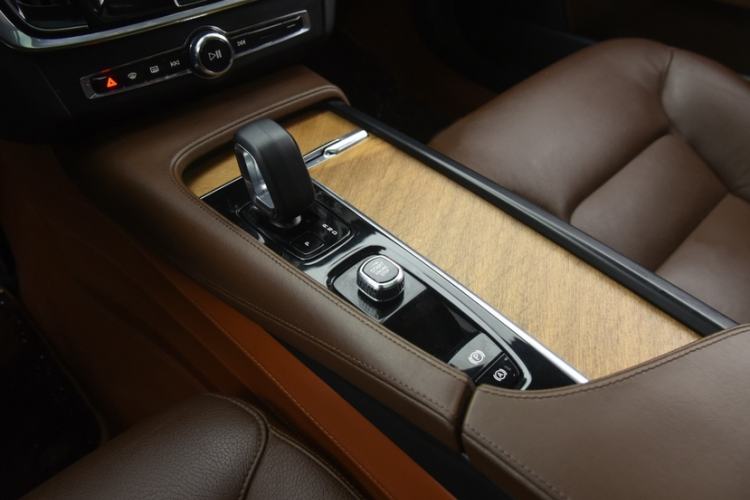 Used Volvo S90 2024 B5 Zhiyi Luxury Edition