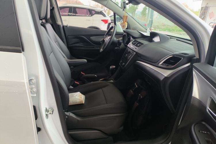 Used Buick Encore 2015 1.4T Automatic Two-Wheel Drive Urban Elite Version