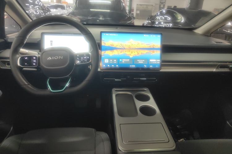 Used AION Y 2023 Plus 510 Enjoy Edition
