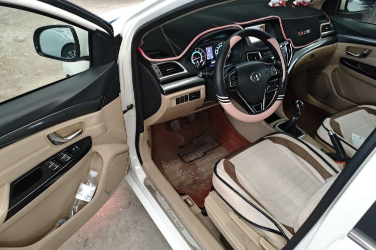 Used Great Wall C30 2015 1.5L Manual Luxury Model
