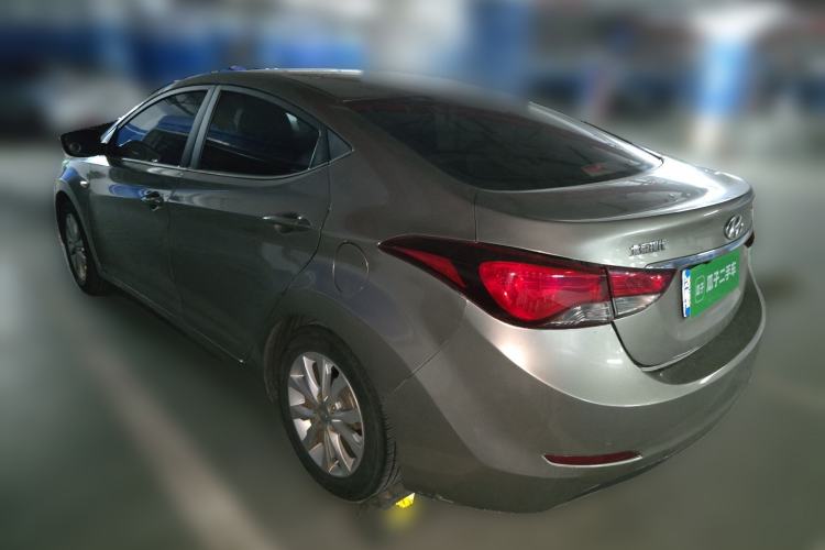 Used Hyundai Elantra (5th Generation / Langdong) 2016 1.6L Automatic Smart Version
