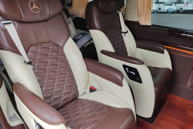 Used Mercedes-Benz Vito 2013 3.0L Elite Edition