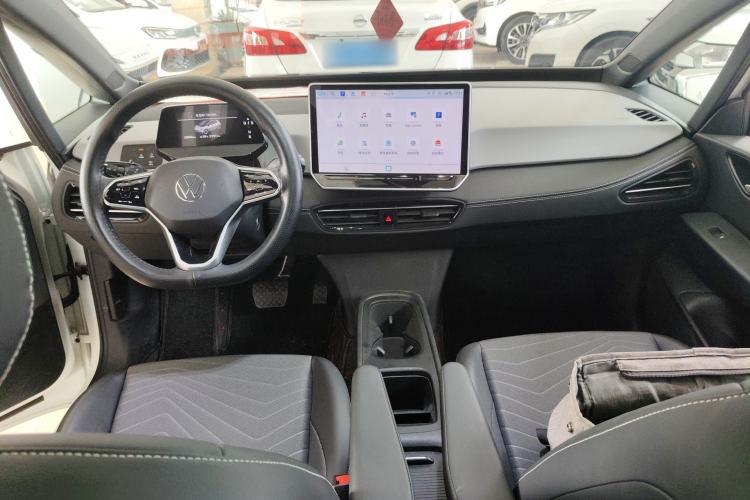Used Volkswagen ID.3 2025 Smart Version Pure & Intelligent Enjoyment Edition

