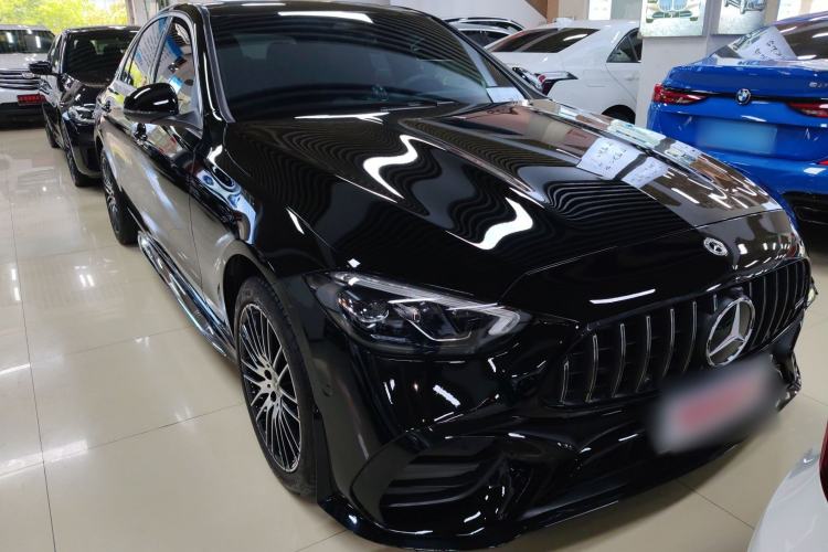 Used Mercedes-Benz C-Class 2025 C 260 L Sport Edition Front Right 45 Deg