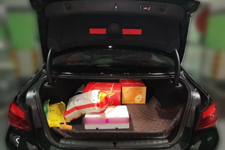 Used BMW 5 Series New Energy 2019 Updated Version 530Le Luxury Package Trunk