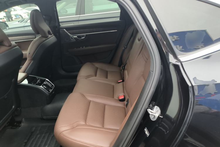 Used Volvo S90 2025 B5 Zhiya Luxury Edition