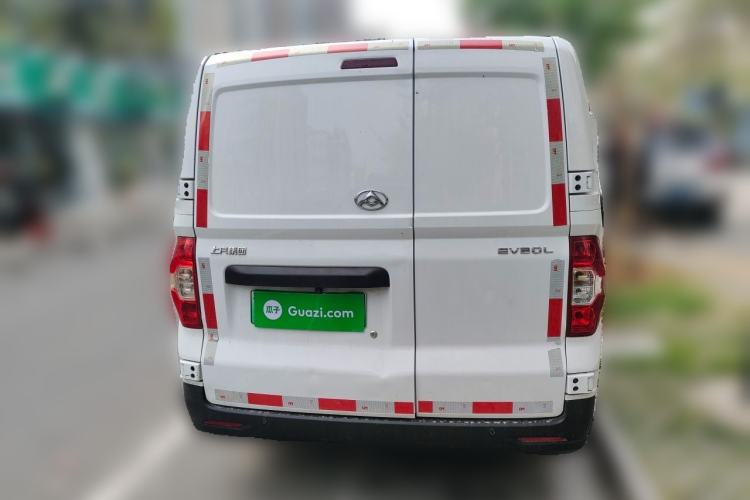 Used SAIC MAXUS EV30 2023 Pure-Electric Smart Logistics Expert with Long Wheelbase—Equipped with CATL Power Battery