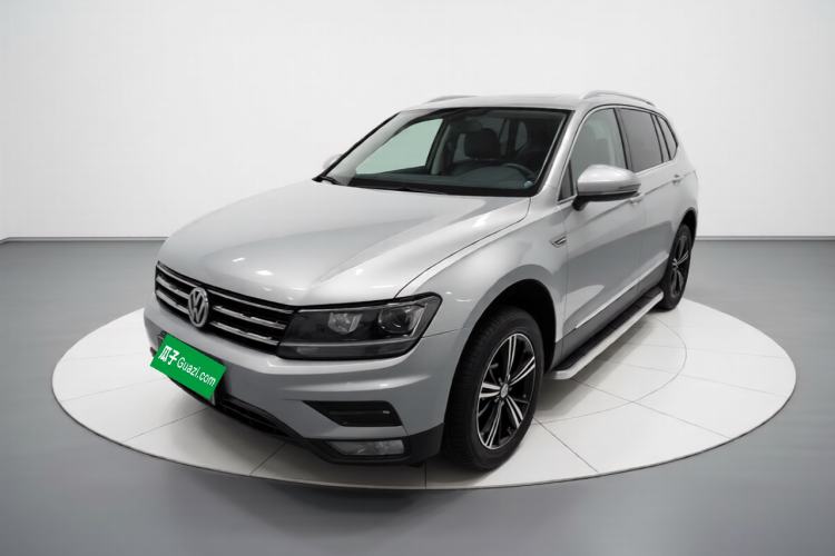 Used Volkswagen Tiguan L 2020 330TSI Automatic Two-Wheel Drive Panoramic Comfort Edition China VI Standard