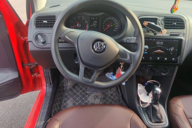 Used Volkswagen Polo 2018 1.5L Automatic Advanced Driving Model Steering Wheel