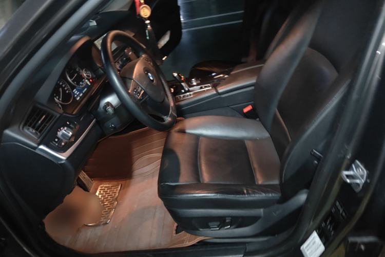 Used BMW 5 Series 2013 520Li Elegant Edition
