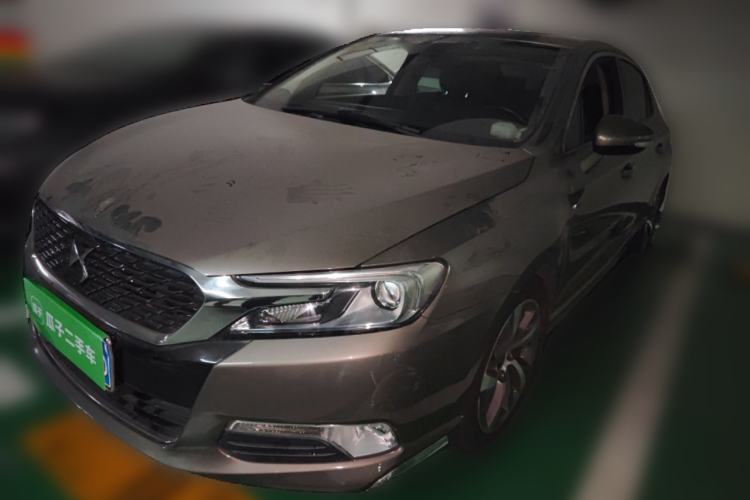 Used DS 5LS 2014 1.6T Luxury Edition THP160