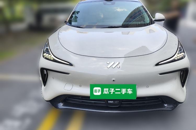 Used IM LS6 2023 Max Standard Edition
