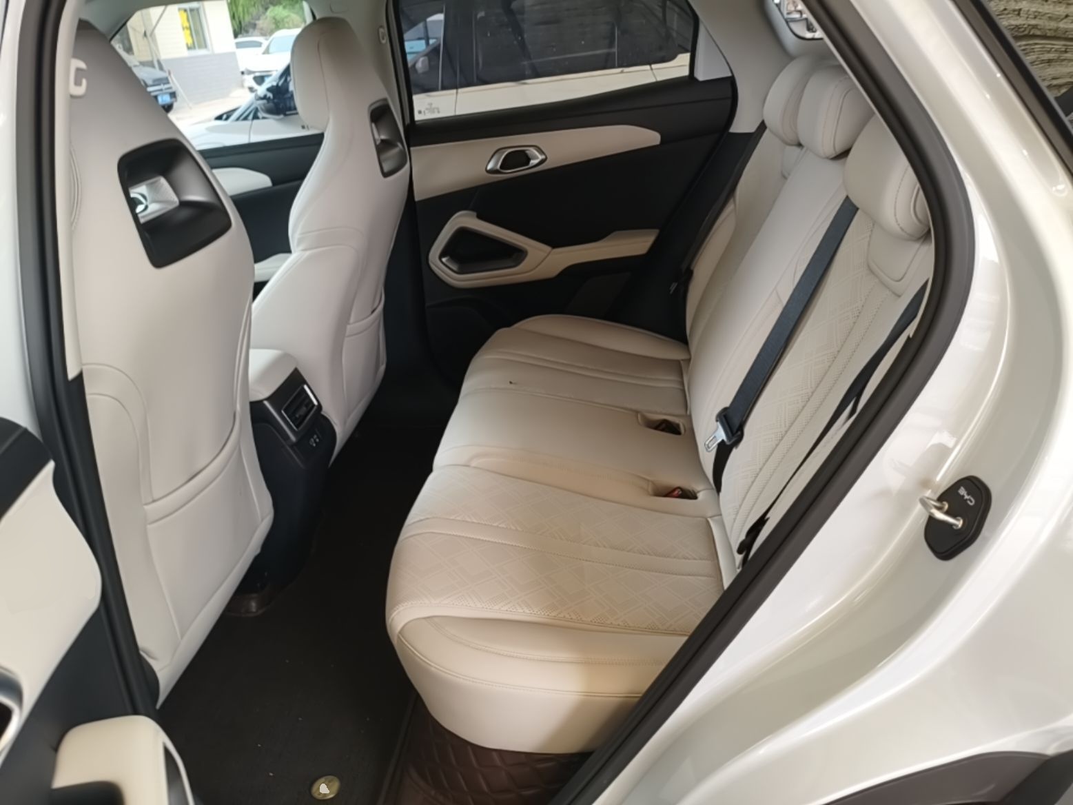 BYD Yuan UP 2025 Intelligent Driving Version 401 KM Dynamic Edition — снимка 20