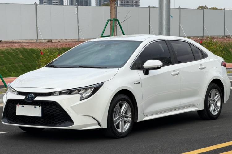Used Toyota Levin 2022 Dual-Motor 1.8H E-CVT Leading Edition