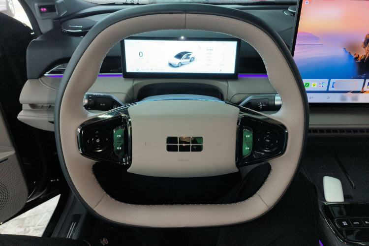 Used Geely Galaxy 8 2025 130km EM-i Prestige Edition Steering Wheel