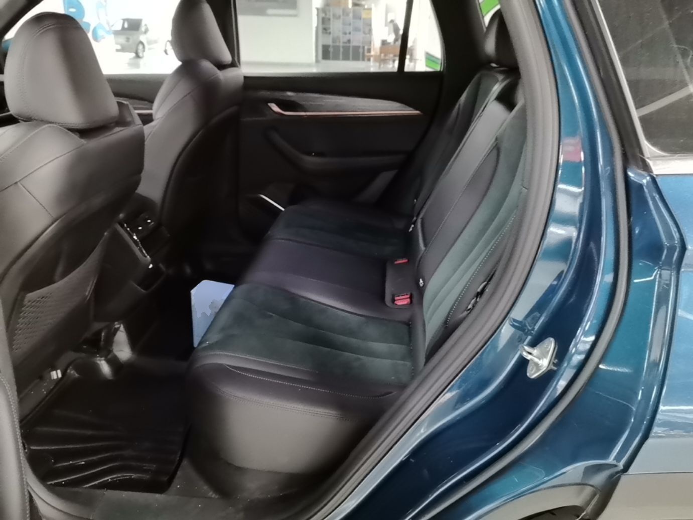 Geely Auto Monjaro L 2021 2.0TD DCT EVO Two-Wheel Drive Prestige Version — снимка 20