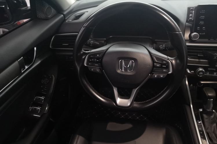 Used Honda Accord 2018 260TURBO Luxury Edition China V Emission Standard
