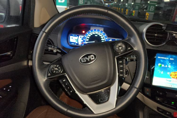 Used BYD S7 2016 2.0T Automatic Prestige Edition
