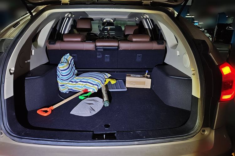 Used BYD Tang New Energy 2015 2.0T Four-Wheel-Drive Flagship Model