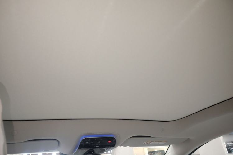 Used Mercedes-Benz EQE SUV 2024 500 4MATIC Luxury Edition Headliner