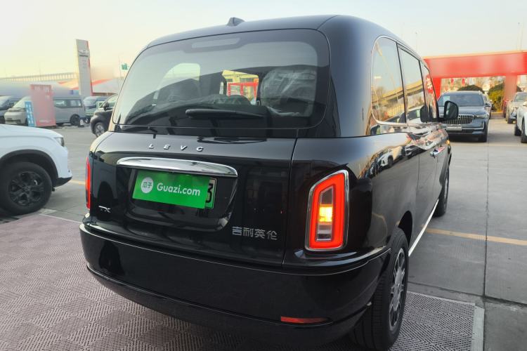 Used LEVC TX 2023 TX5 Extended-Range Travel Edition
