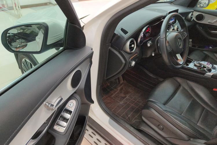 Used Mercedes-Benz GLC 2018 GLC 200 4MATIC Driver Seat