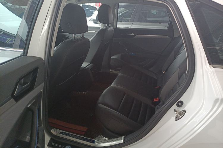 Used Volkswagen Sagitar 2022 280TSI DSG Excellence Edition Left Rear Seat