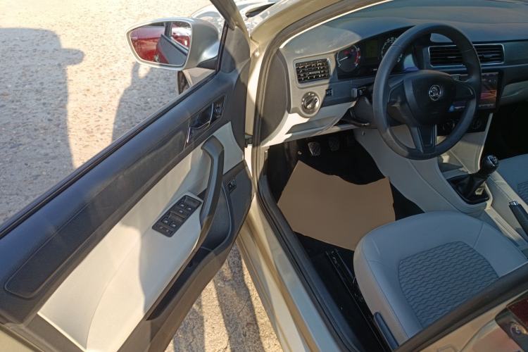 Used Skoda Rapid 2016 1.6L Manual Trend Edition