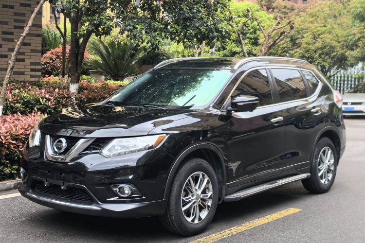 Used Nissan X-Trail 2015 2.0L CVT Comfort MAX Edition 2WD