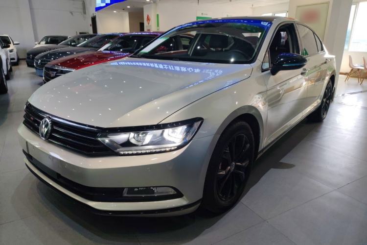 Used Volkswagen Magotan 2019 330TSI DSG Luxury Model China V Standard