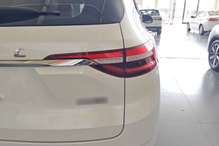 Used Haval F7 2019 1.5T Two-Wheel Drive i-Type China V Standard Right Rear Taillight