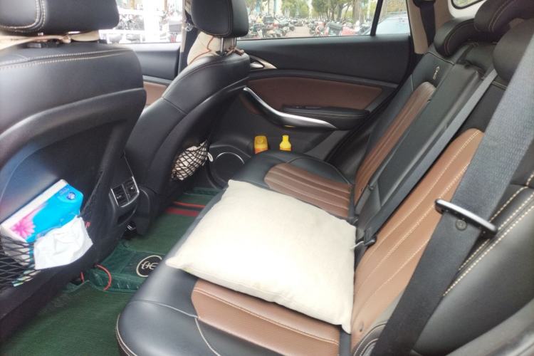 Used BYD Song 2017 Gaishi Upgrade Edition 1.5TI Manual Elite Model