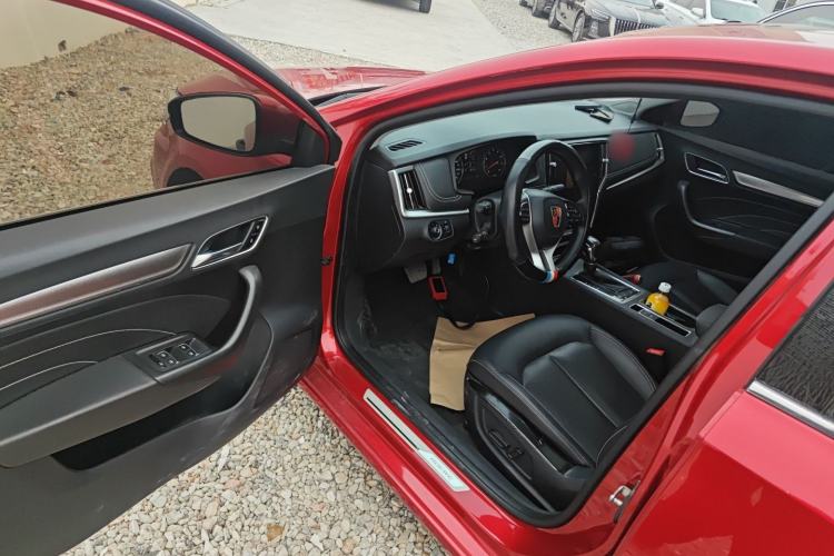 Used Roewe i6 2020 PLUS 1.6L CVT 4G Connected Glory Flagship Edition
