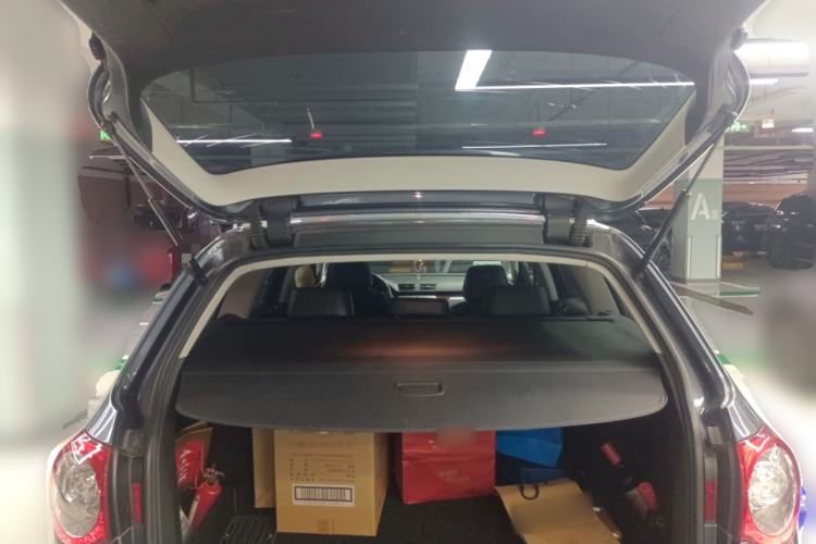 Used Volkswagen Passat 2011 2.0T Touring Edition Luxury Version Trunk