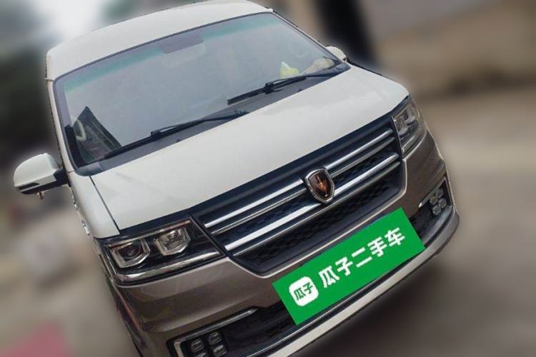 Used Jinbei New Hiace S 2023 1.5L Wealth Edition Passenger Van 5/6/7-Seater Central Air Conditioning Version SWC15M Front Right 45 Deg