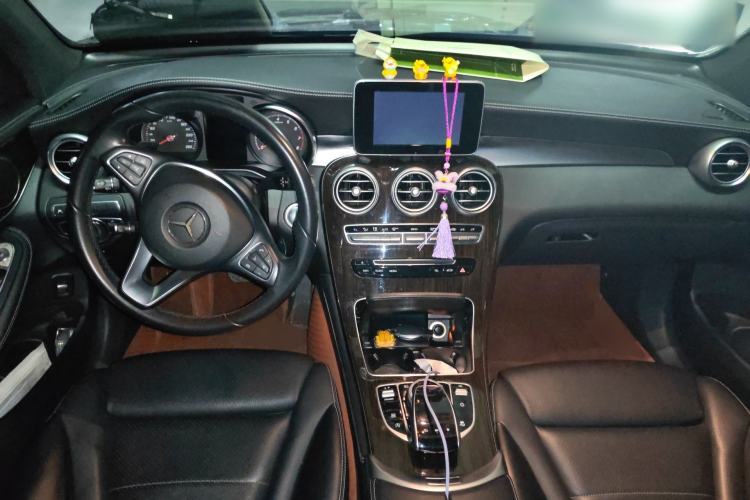 Used Mercedes-Benz GLC 2018 GLC 260 4MATIC Luxury Model