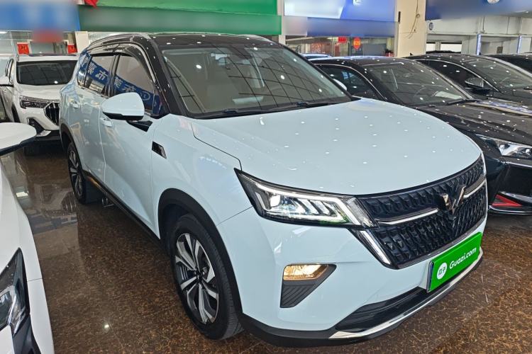 Used Wuling Asta 2022 2.0L DHT Electric-Speed Version