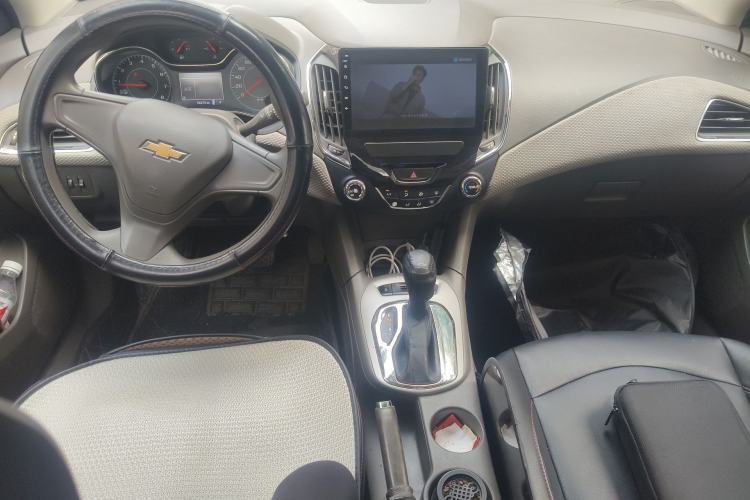 Used Chevrolet Cruze 2016 1.5L Automatic Stylish Sunroof Version
