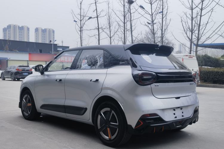 Used Dongfeng NAMMI 01 2024 Co-Creation Edition – Co-Creation WE Version
