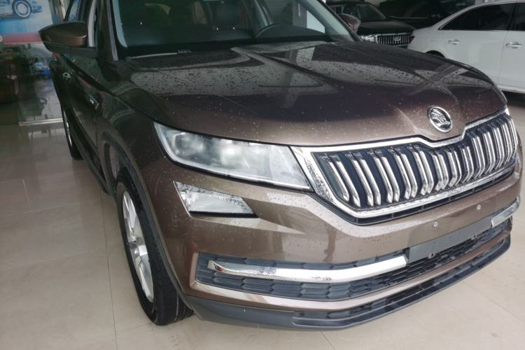 Used Skoda Kodiaq 2018 Facelifted TSI330 5-Seater Two-Wheel-Drive Luxury Edition