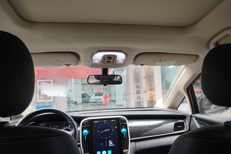 Used BYD Song MAX 2018 1.5T Automatic Smart Connect Elite Model with 6 Seats
