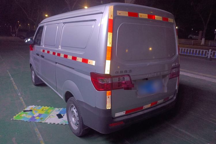 Used Jinbei Hiace X30 2021 1.5L Standard Version Air-Conditioning-Free Bus China VI Emission Standard SWC15M