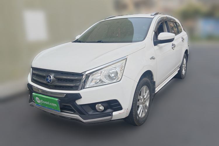 Used Venucia T70 2015 2.0L CVT Smart Choice Edition