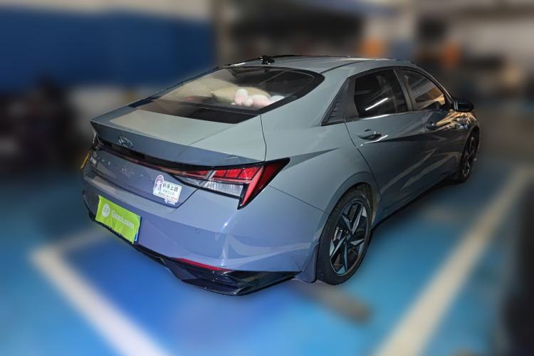 Used Hyundai Elantra 2022 1.5L CVT LUX Prestige Edition
