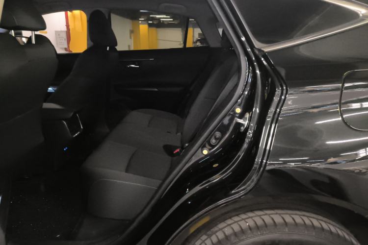 Used Toyota Harrier 2022 2.0L CVT Two-Wheel Drive Entry Version