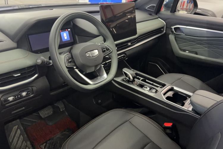 Used Geely Auto Haoyue L 2024 2.0T DCT Prestige Version
