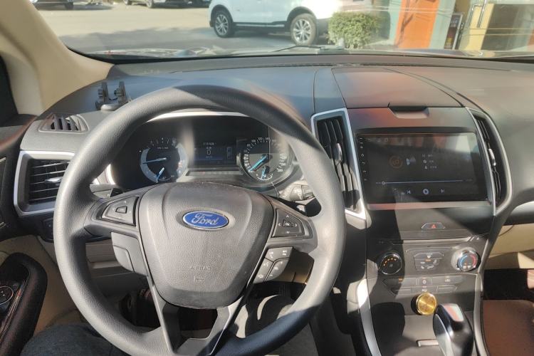 Used Ford Edge 2016 EcoBoost 245 Two-Wheel-Drive Titanium 5-Seater